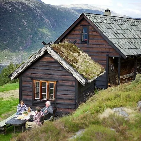 Tatil Evi Unique Between Fjord, Waterfall And Mountain Suldalsosen