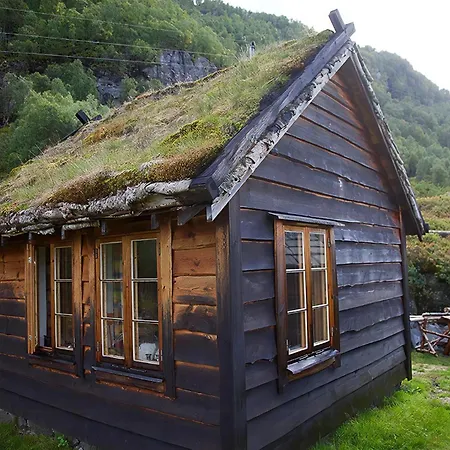 Tatil Evi Unique Between Fjord, Waterfall And Mountain Suldalsosen